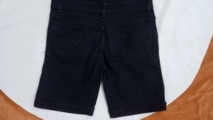 Very  Stylish Short Dangri