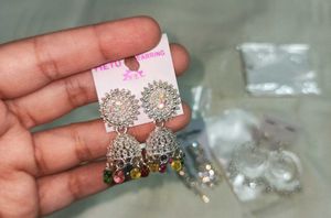 Beautiful Earings Pack Of 4