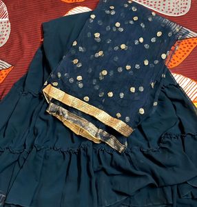 Girl&#39;s Festive Dress