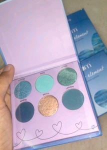 Plum In Your Element Eyeshadow Pallet