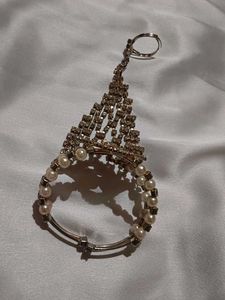 Pearl &amp; Rhinestone Hand Chain
