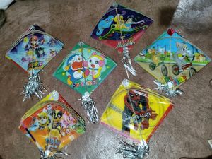 PACK OF 5 KITES 🪁 Cartoon Printed