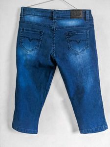 Dark Blue 3/4th Jeans