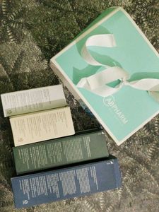 Korean Skincare Kit , Cleanser Toner Serum Cream