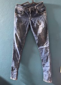 KLM Skinny Jeans, Shaded Blue, Size 28, Just 399/-