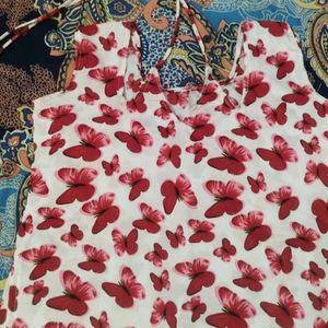 trending nack ,Sleeveless short kurti handmade