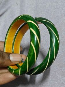 Green Wooden Bangle Set