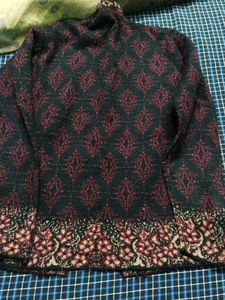 Elegant Patterned Cardigan