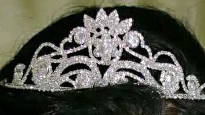 Silver Crown With Free Delivery