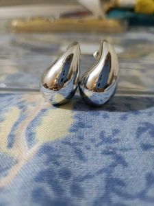 Silver Teardrop Earrings