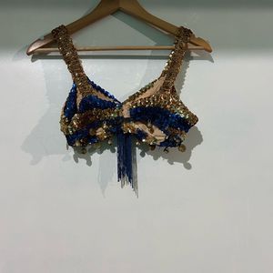 women belly dance bra