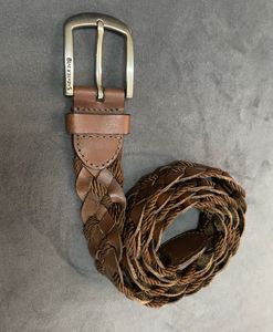 Blackberrys Leather Belt