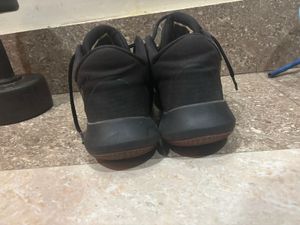 Nike AIR precision II Basketball Shoe