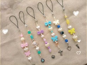 Trendy Phone Charms 🌷✨
