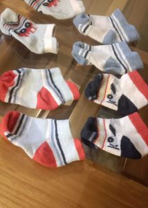 Boy&#39;s And Girls Footwear