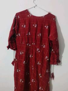 Maroon Kurti
