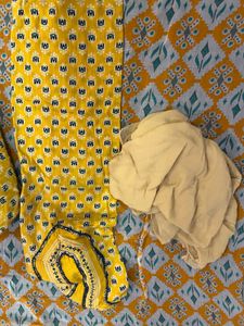 Combo Yellow Cotton Suit Set With Dupatta