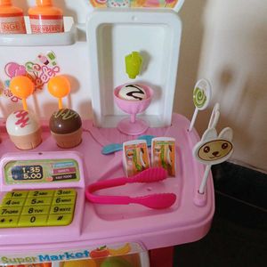 Battery Operated SuperMarket toy (31 pieces)