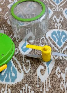Prestige Vegetable Chopper ( thread loose h)