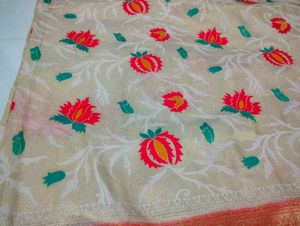 Floral Pattern Saree💕