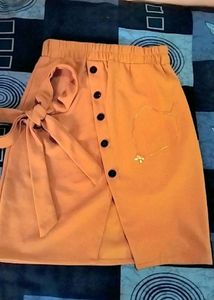 🌕🤍Beautiful Yellow Skirt