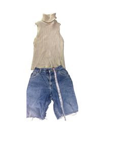 Combo Of 2   Shorts And Tops