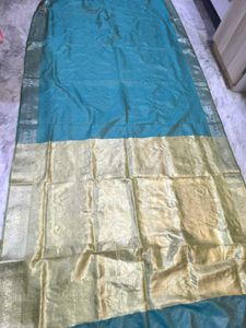 Elegant Teal &amp; Gold Saree