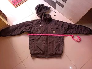 Men&#39;s Solid Black Regular Jacket