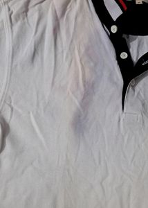 Branded t shirt for man.