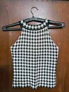 Houndstooth Knit Tank