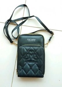 Stylish girls sling Bag Black with freebies ✨