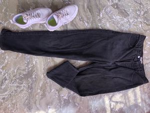 Black Mom  Jeans