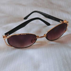 Stylish Gold Rim Sunglasses