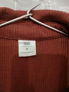 SSS collared Top