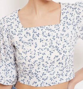 Berrylush Floral Print Crop Top