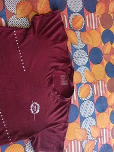 Maroon Graphic T-Shirt