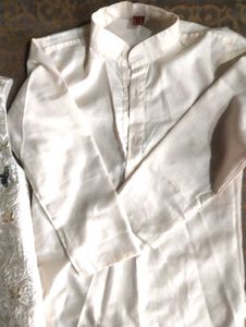 Boys&#39; White Indian Outfit - Size Unknown