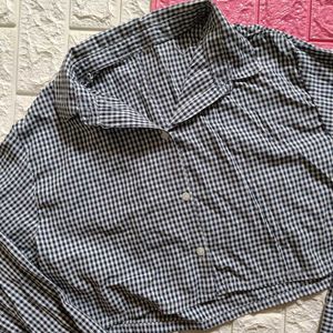 Checked Crop Shirt 💙