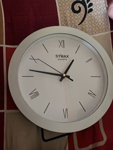 SYMAX Quartz Wall Clock