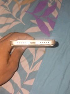 Redmi 4 Only Display Had To Change , Fix Price