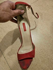Soles Heels