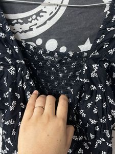 Take Itttttt Pretty Black Floral Dress !!!!!!!!!!!