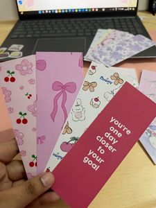 8 Psc 🌸💕🎀Bookmarks
