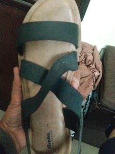 Flat Bata Sandal No.7
