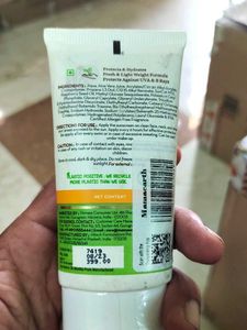 Mama Earth Sunscreen...
