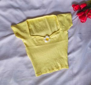 Pretty Yellow Flower Top | Beach vibe