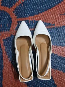 Elegant White Kitten Heel Slingbacks