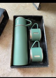 Thermo Flask & Cups Set
