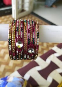 Beautiful Bangles Set..