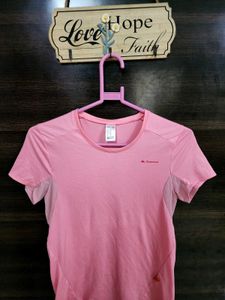 Pink Quechua T-shirt